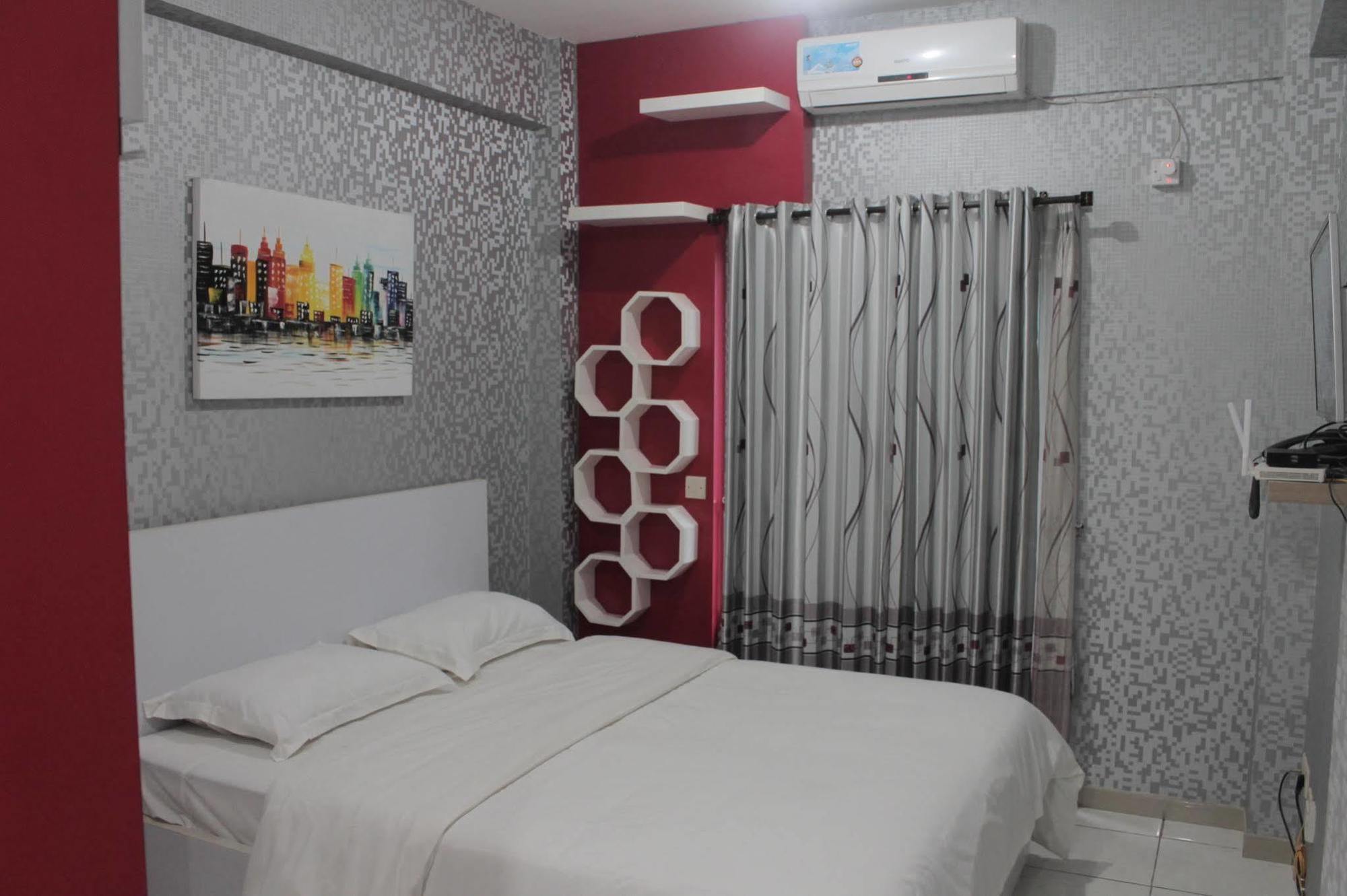 Myrooms Bekasi Exterior photo