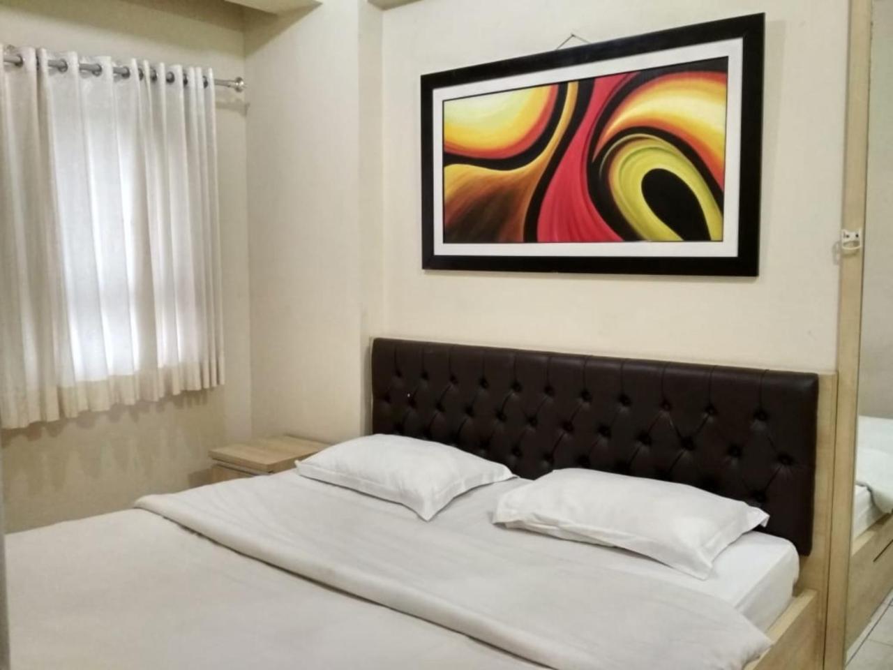 Myrooms Bekasi Exterior photo